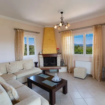 Eleonora's Lygia (Lefkada)